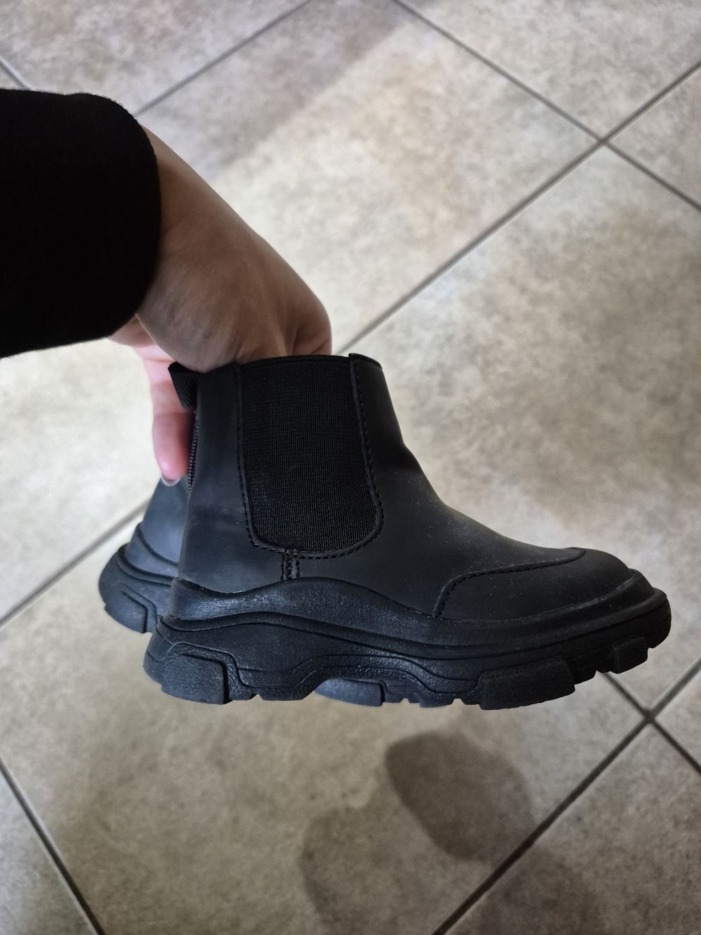 Zara Black Kids Chunky Chelsea Boot